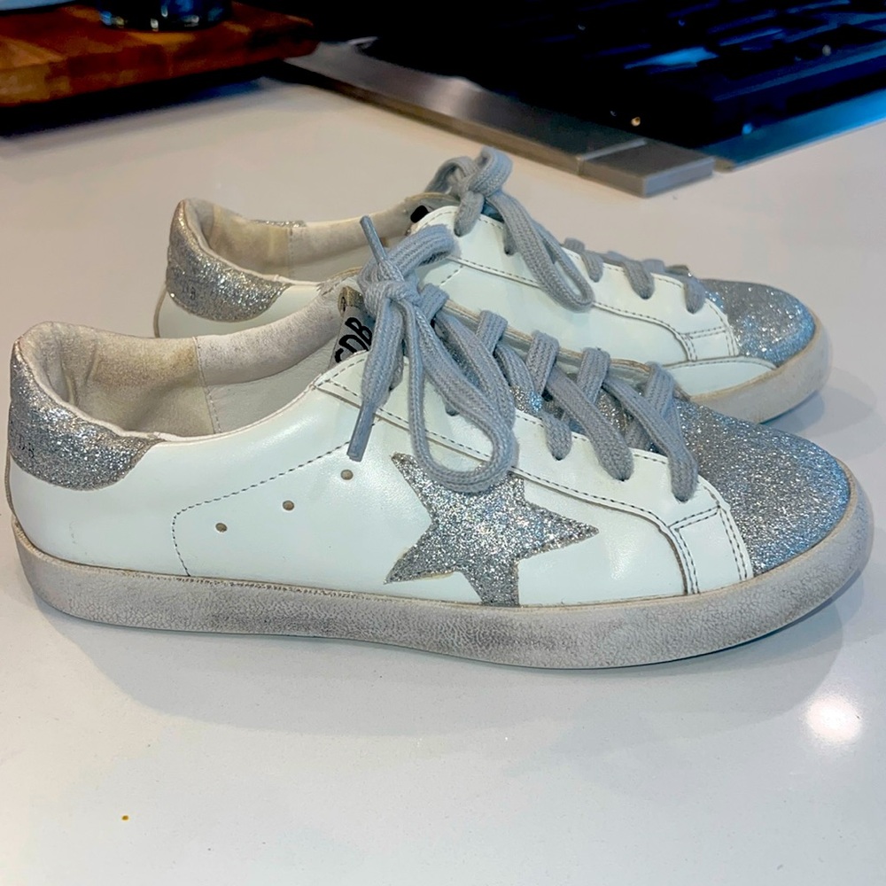 Golden Goose superstar